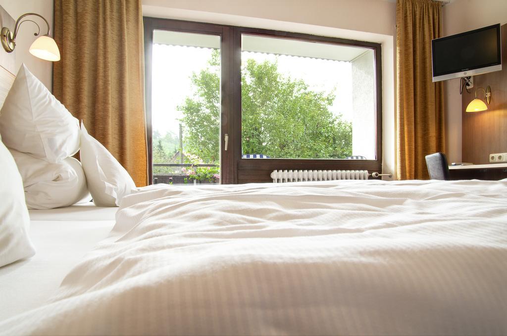 Gasthof & Landhotel Ohrnbachtal Weilbach Exterior foto